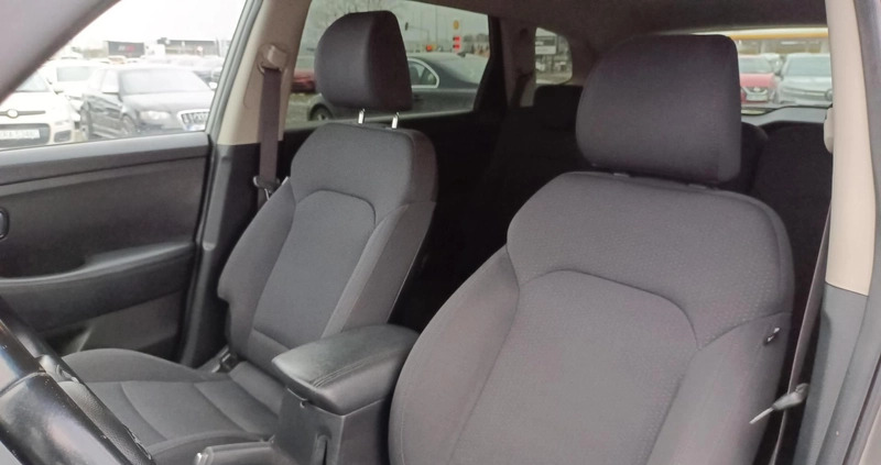 Kia Carens cena 34900 przebieg: 198277, rok produkcji 2014 z Sianów małe 352